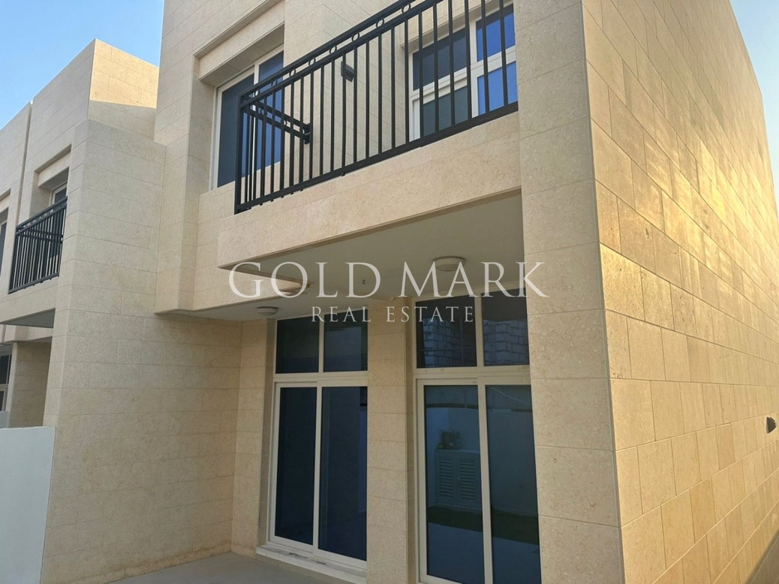 Hajar Stone Villas