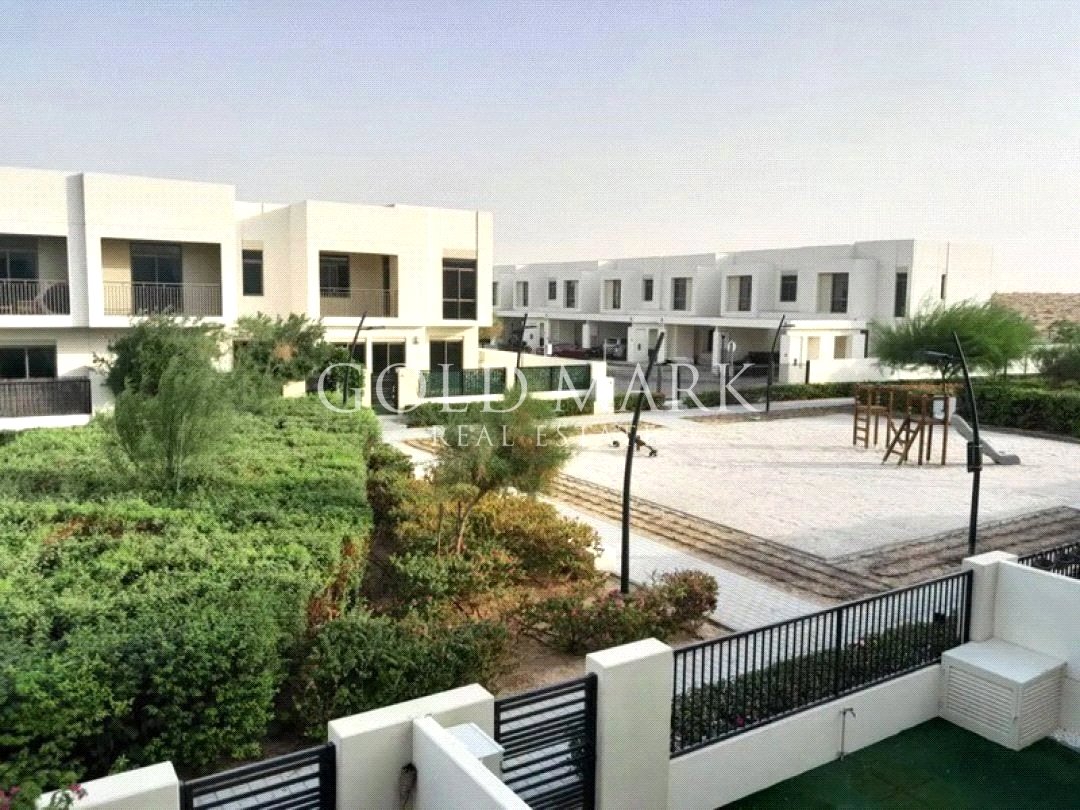 Sama Townhouses