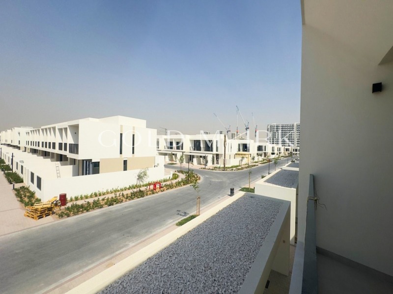 Maha Townhouses