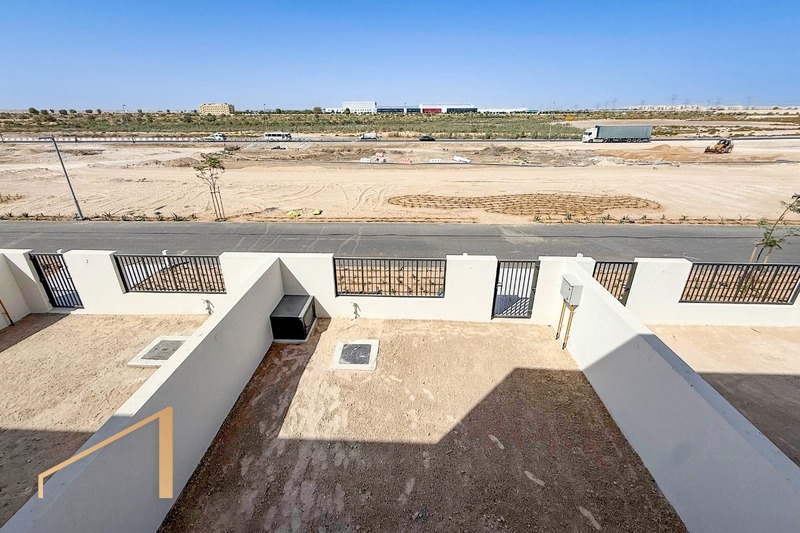 Maha Townhouses