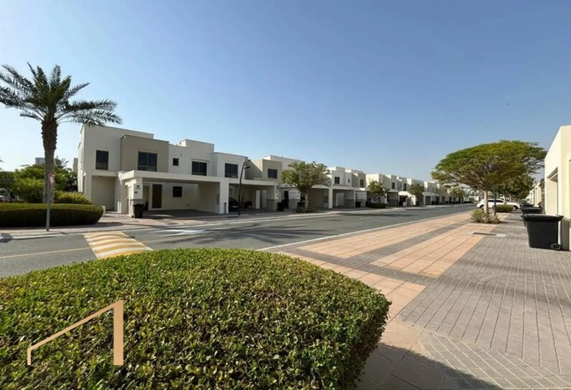 Noor Townhouses