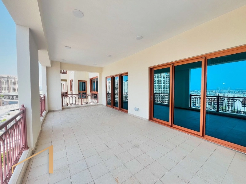 Marina Residences 3
