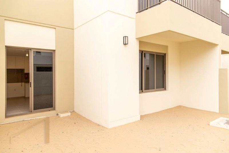 Noor Townhouses
