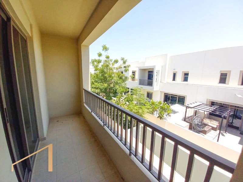 Hayat Townhouses