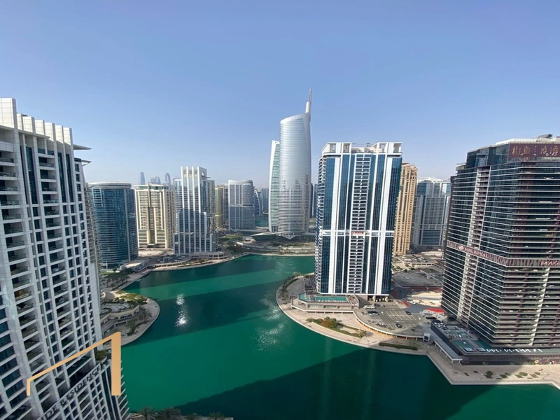 Laguna Tower
