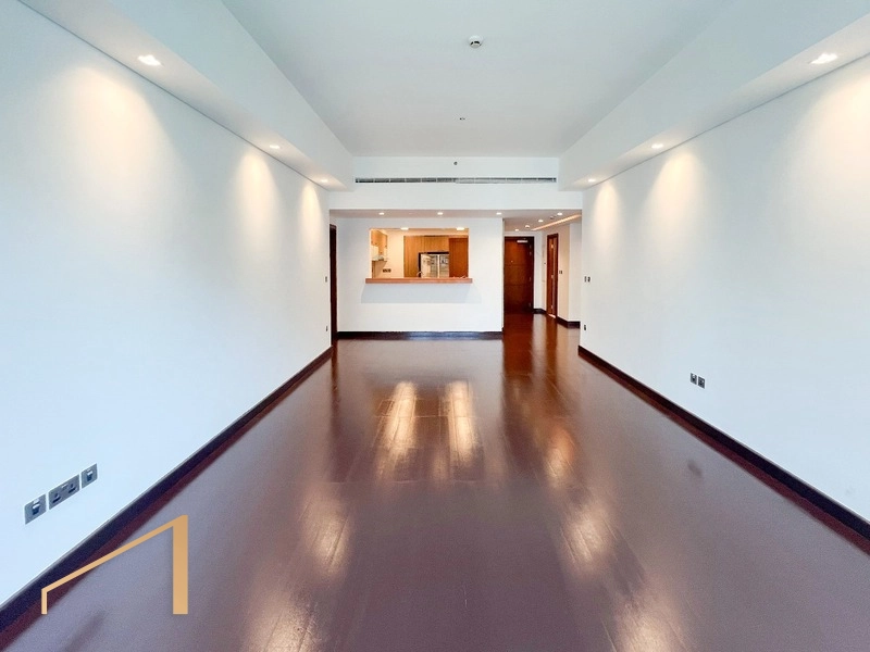 Marina Residences 6
