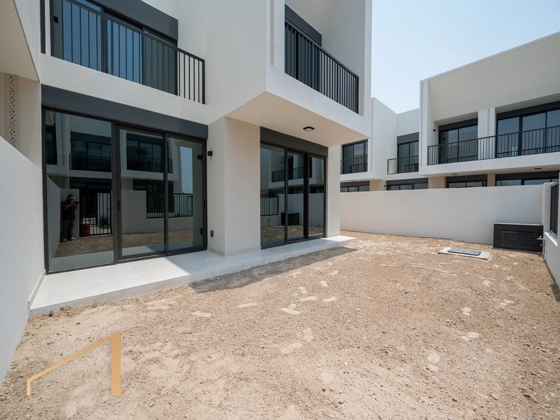 Maha Townhouses